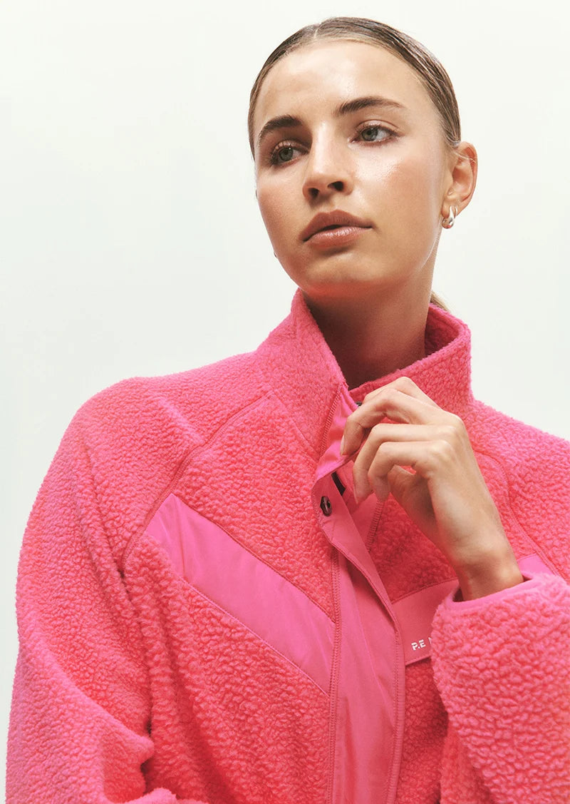 Shelter Sherpa Jacket - Cosmo Pink