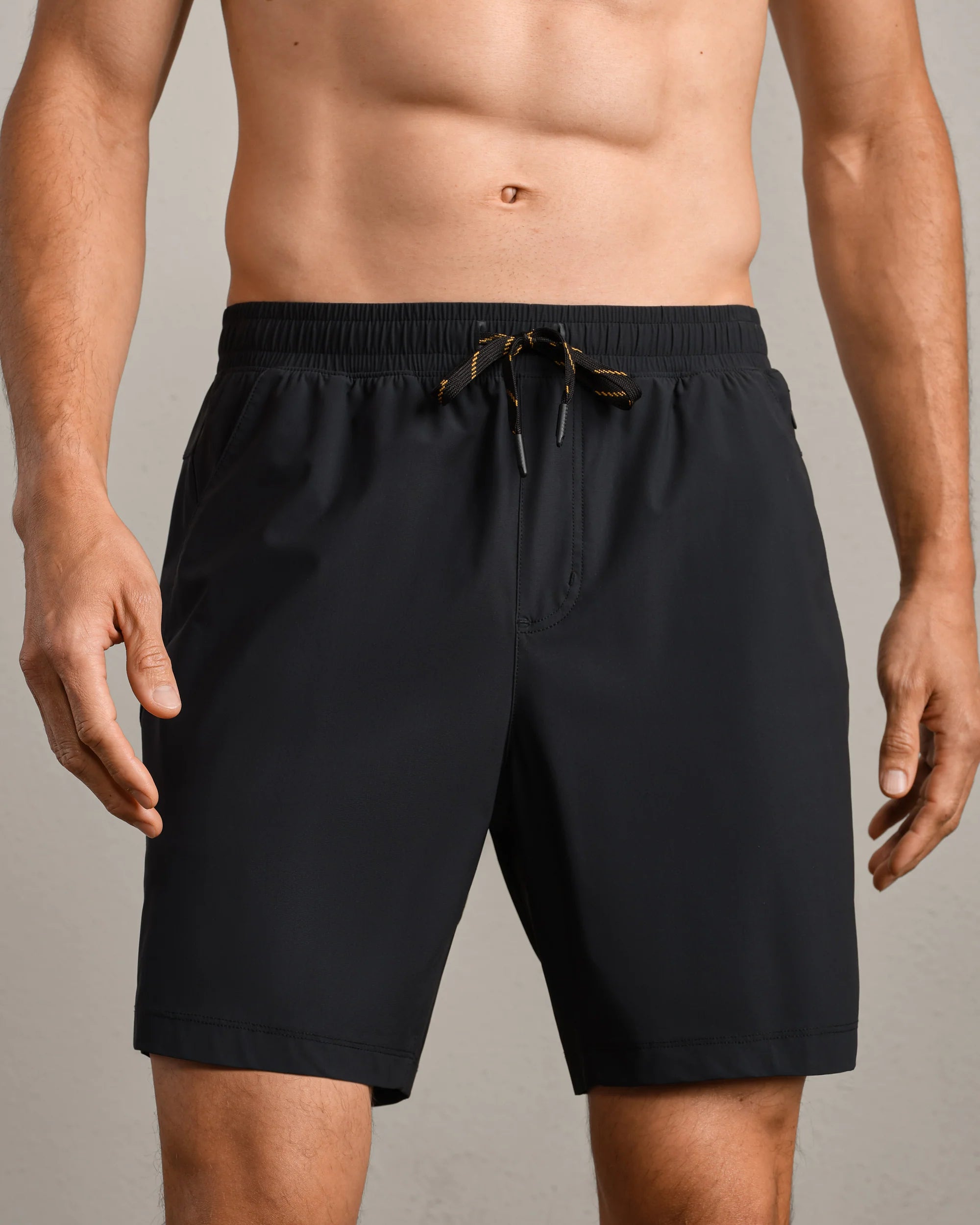 7" Pursuit Short Lined - Black