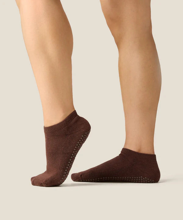 Classic Low Rise Grip Socks - Espresso