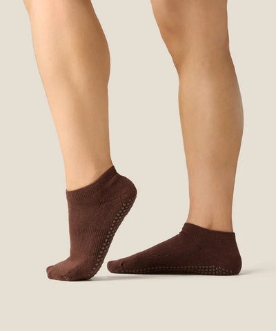 Classic Low Rise Grip Socks - Espresso