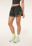 Linear Short - Caviar/Lime