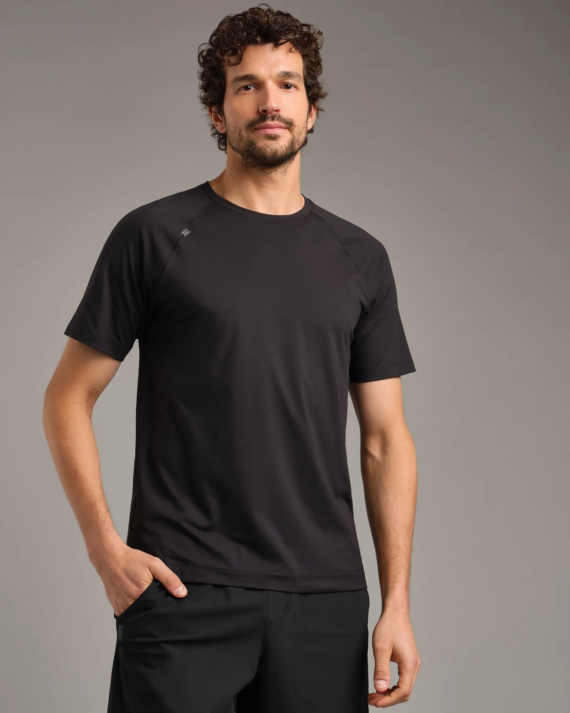 Reign Tee - Black