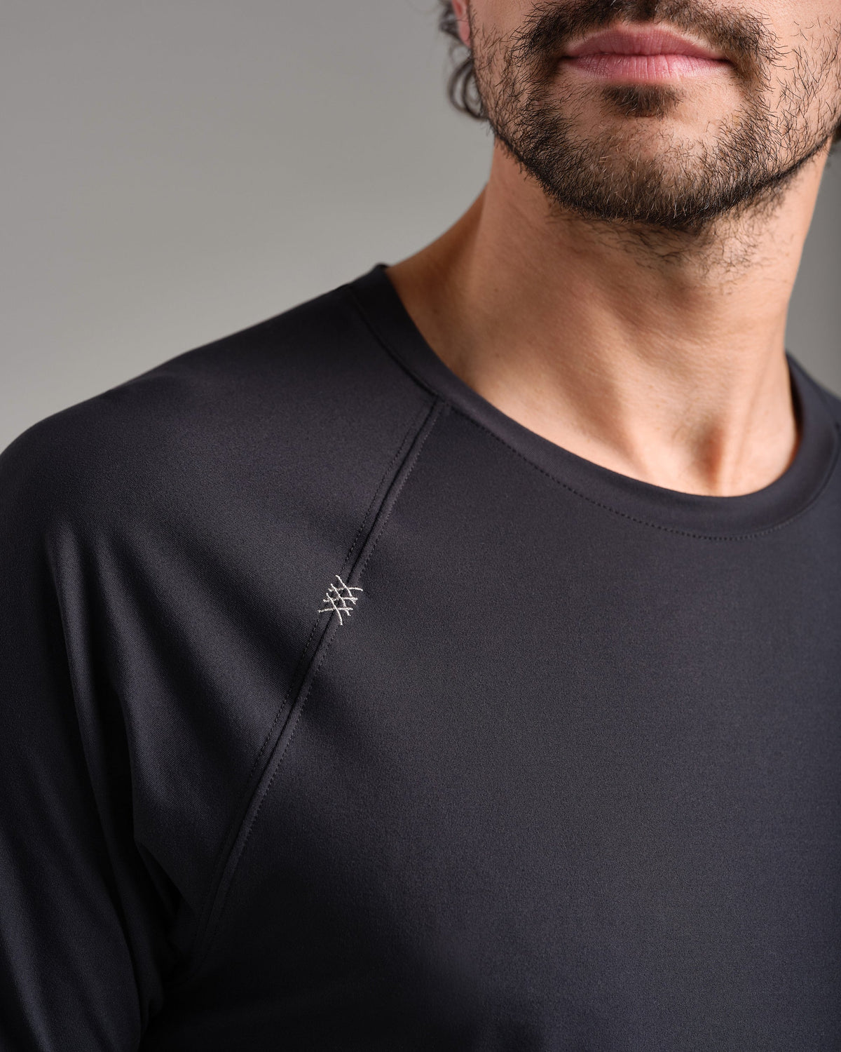Reign Tee - Black