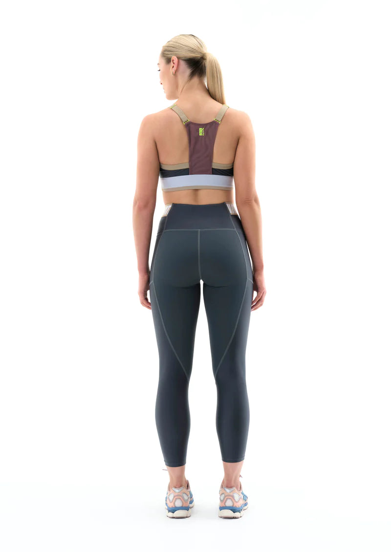 Terrain Sports Bra - Dark Shadow - L