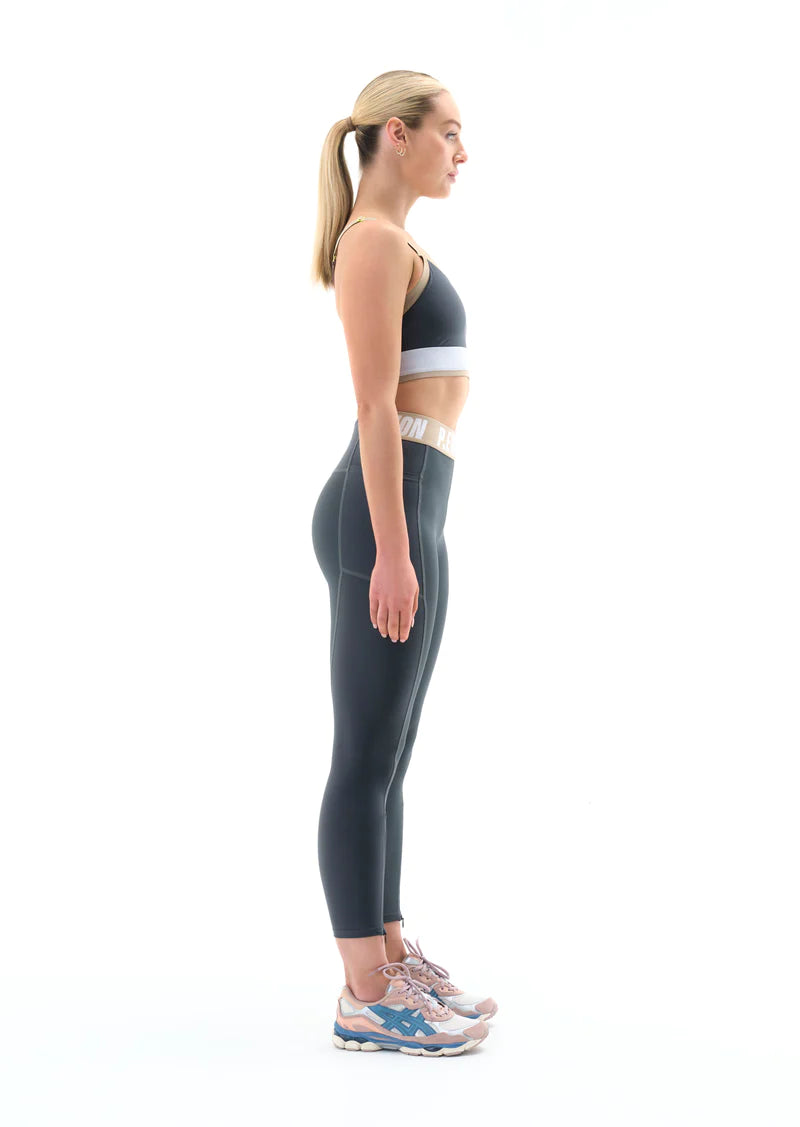 Terrain Sports Bra - Dark Shadow - L