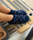 Classic Low Rise Grip Socks - Scallop Navy